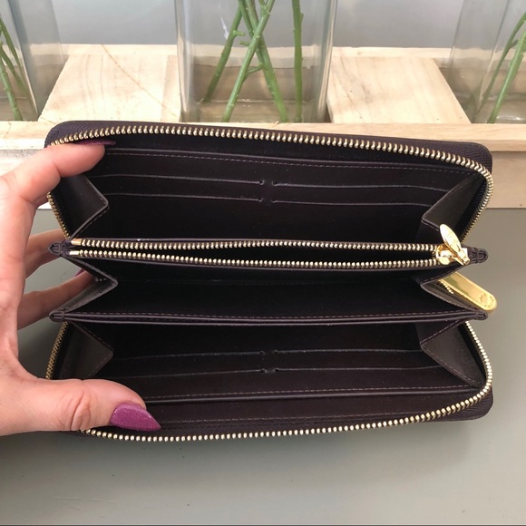 ❗️SOLD❗️Louis Vuitton Monogram Vernis Zippy Wallet - Picture 4 of 8